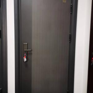 鋼質(zhì)防火入戶門